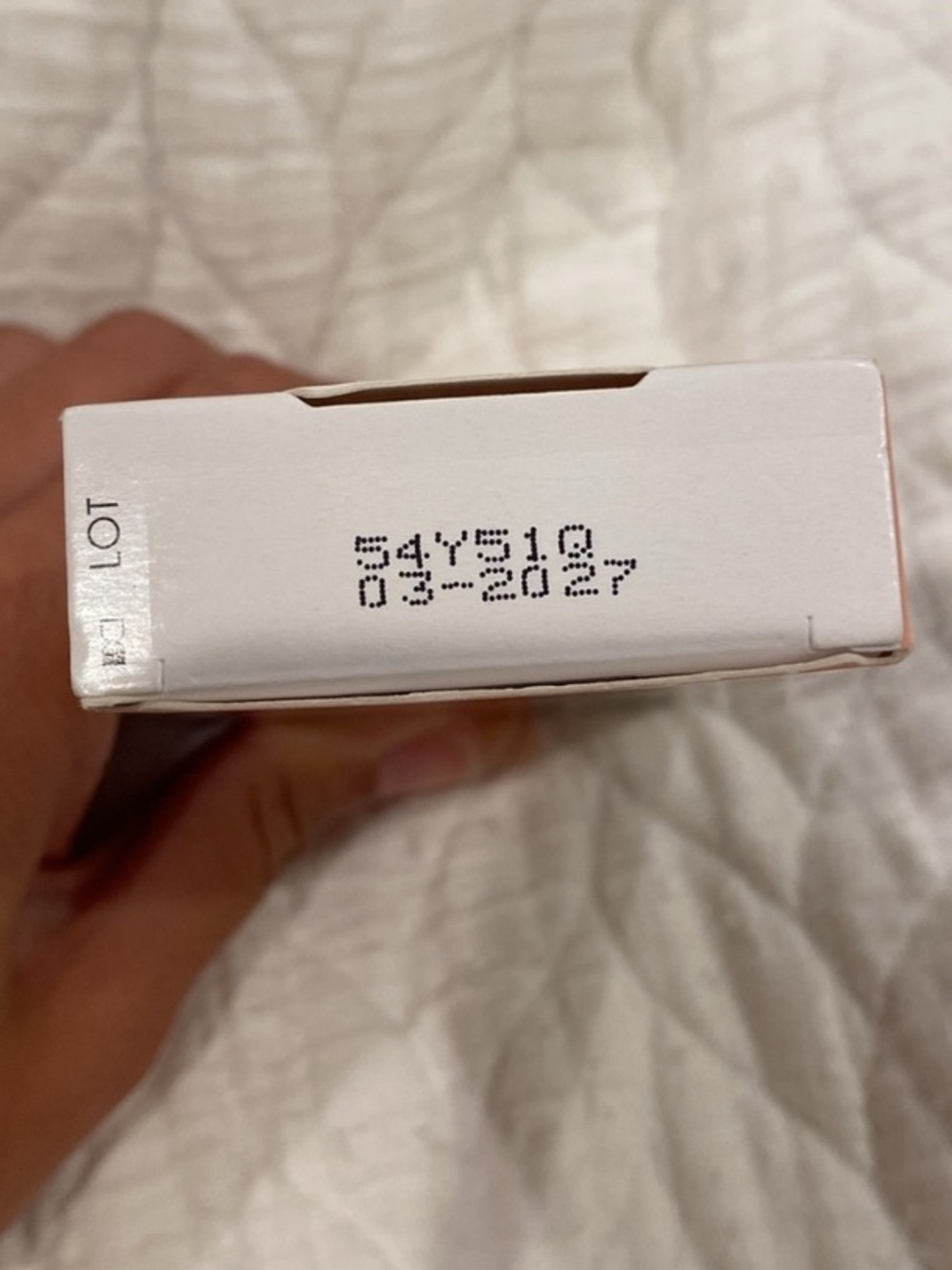 French Sunscreen La Roche Posay Anthelios UVmune 400 SPF50+ 50ml - Picture 3 of 3